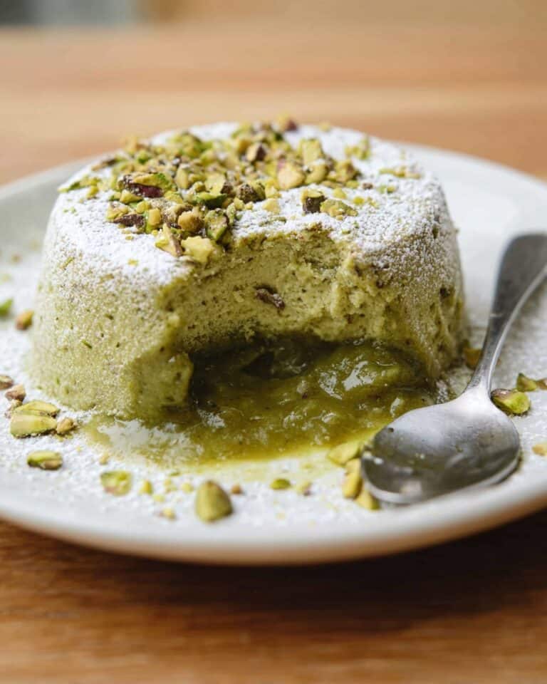 Pistachio Lava Cake Recipe