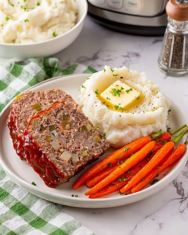 Slow Cooker Meatloaf with Ketchup Sauce Recipe