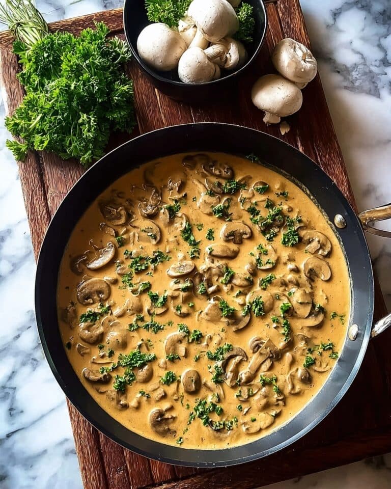 Creamy Mushroom Shallot Gravy Recipe