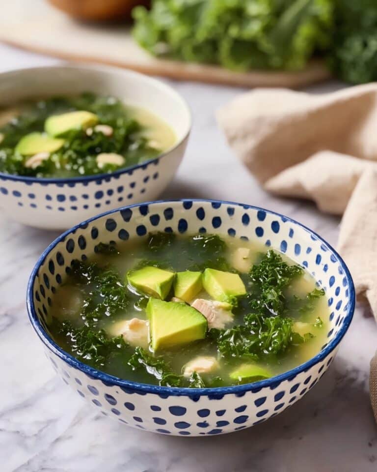 Chicken and Kale White Bean Chili Recipe